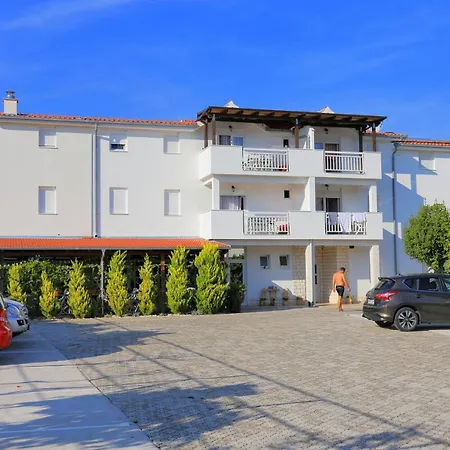 By The Sea Rogoznica - 4162 Apartment *