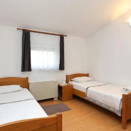 Apartment By The Sea Rogoznica - 4162 Rogoznica (Sibenik-Knin)