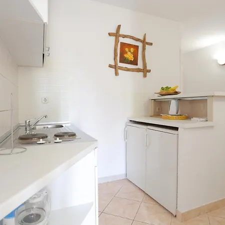 Apartment By The Sea Rogoznica - 4162 Rogoznica (Sibenik-Knin)