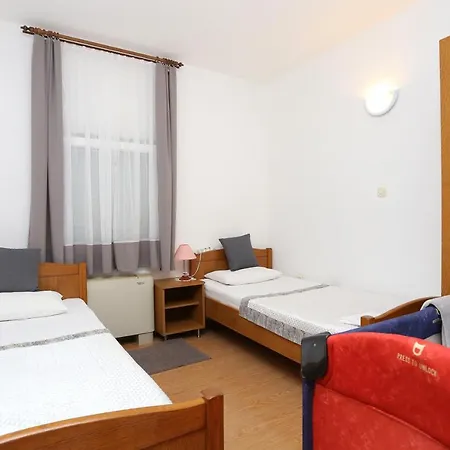 By The Sea - 4162 רוגוזניצה