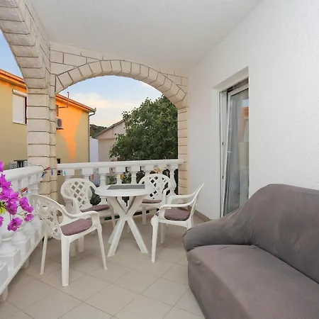 By The Sea - 4162 * Rogoznica (Sibenik-Knin)