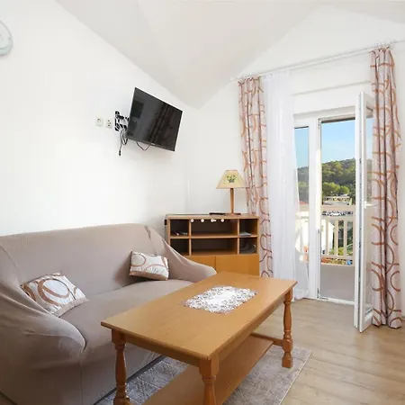 Apartment By The Sea Rogoznica - 4162