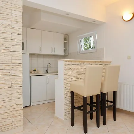 By The Sea - 4162 Apartman *