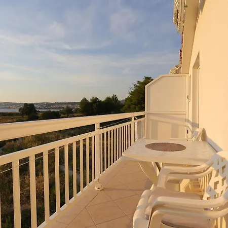 By The Sea Rogoznica - 4162 Apartment Rogoznica (Sibenik-Knin)