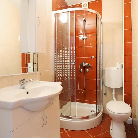 By The Sea - 4162 * רוגוזניצה