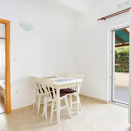 By The Sea - 4162 Rogoznica (Sibenik-Knin)