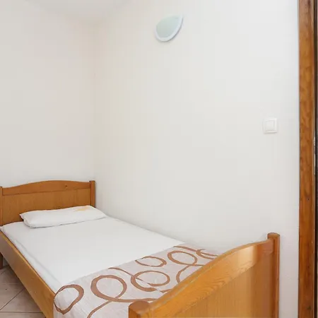 By The Sea Rogoznica - 4162 Apartment